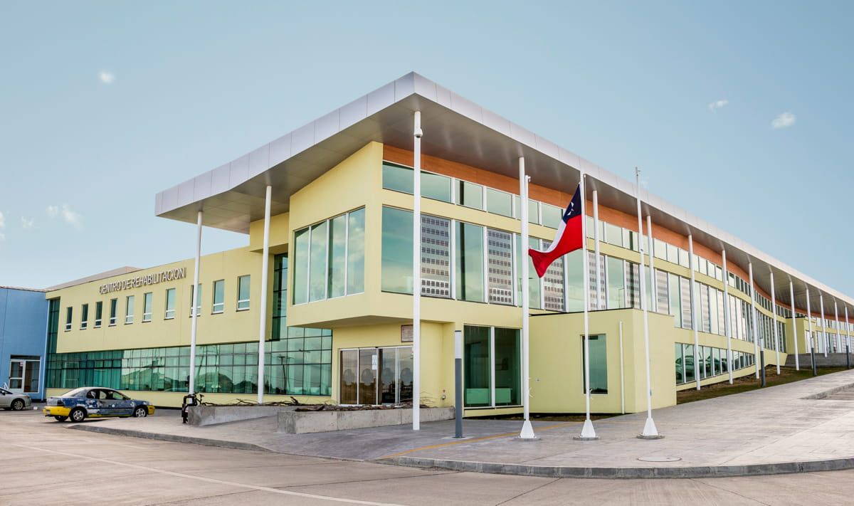 Overview of Punta Arenas Hospital façade incorporating Crystalline Silicon Photovoltaic Technology Glass by Onyx Solar