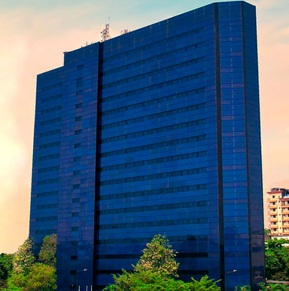 Sterling Bank façade featuring crystalline silicon photovoltaic glass by Onyx Solar