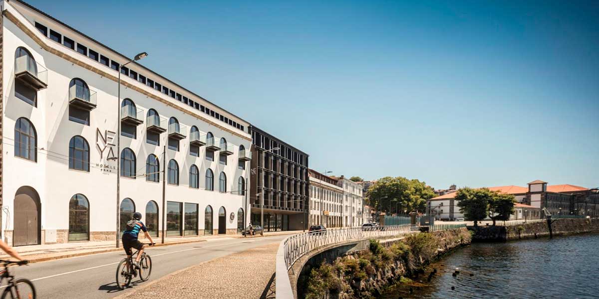 Photovoltaic skylight Neya Hotel Porto 5