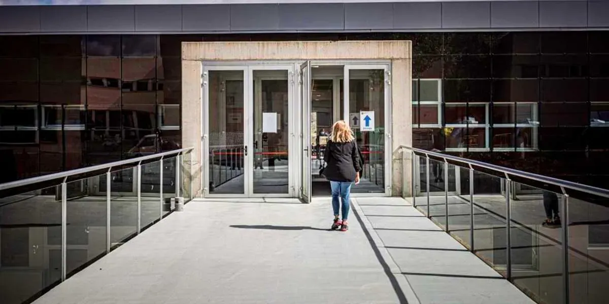 Front view of Building Soria Campus façade incorporating Amorphous Silicon Photovoltaic Technology Glass by Onyx Solar