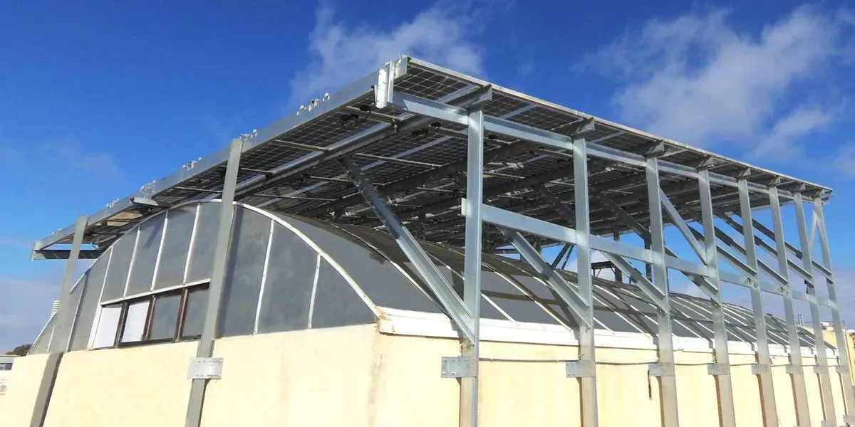 Outsidde view of Al-Balqa University canopy incorporating Crystalline Silicon Photovoltaic Technology Glass by Onyx Solar 