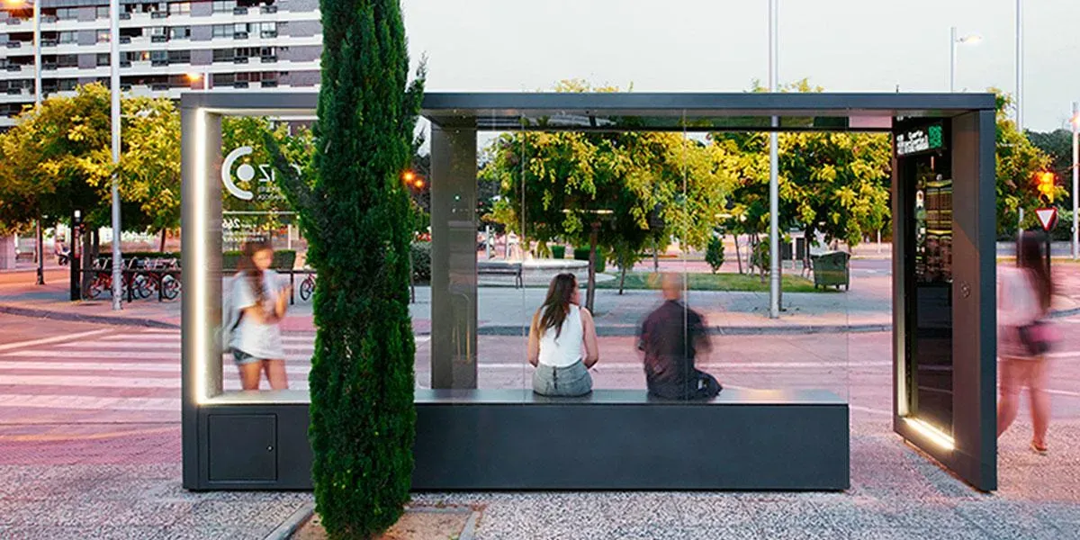 Bus Stop incorporating Crystalline Silicon Photovoltaic Technology Glass by Onyx Solar