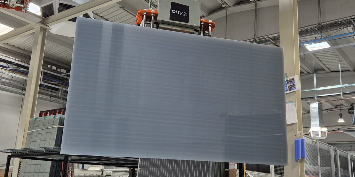 Crystalline Silicon Photovoltaic Technology glass panel by Onyx Solar