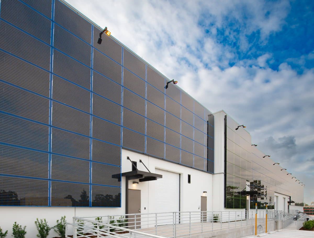 Orlando Utilities Commission façade featuring crystalline silicon photovoltaic technology by Onyx Solar