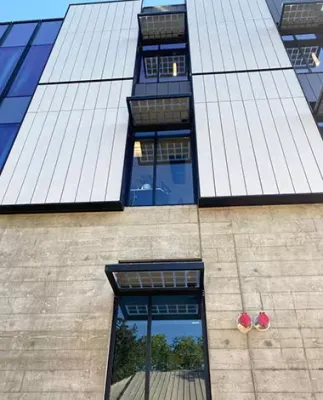 Front View of Lake Oswego City Hall canopy incorporating Crystalline Silicon Photovoltaic Technology Glass by Onyx Solar 