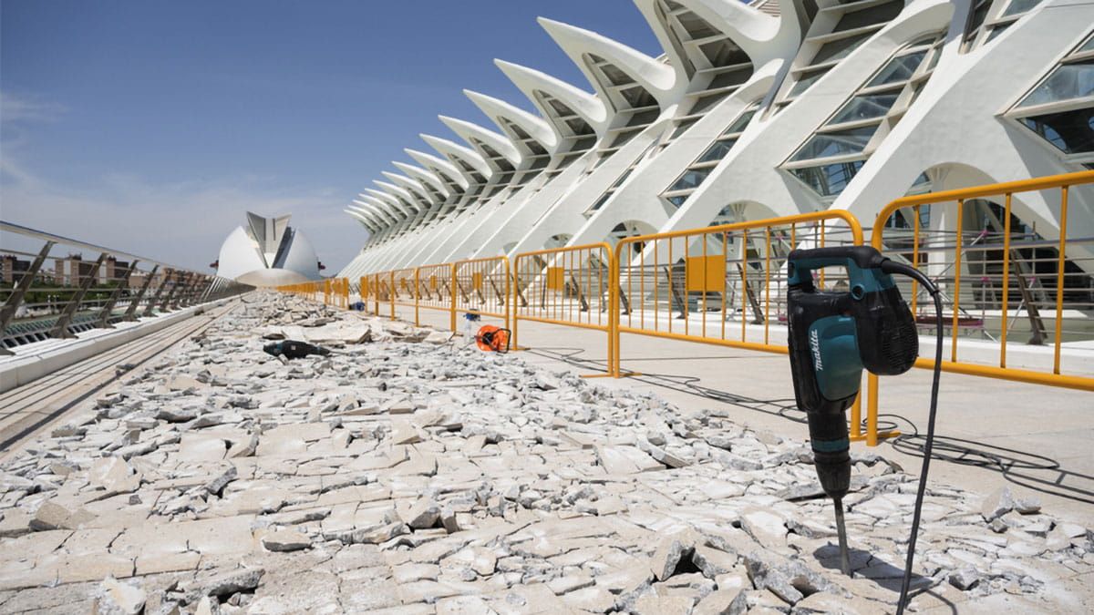  Crystalline Silicon Photovoltaic Technology Glass by Onyx Solar employed on The City of Arts and Sciences walkable floor under construction 