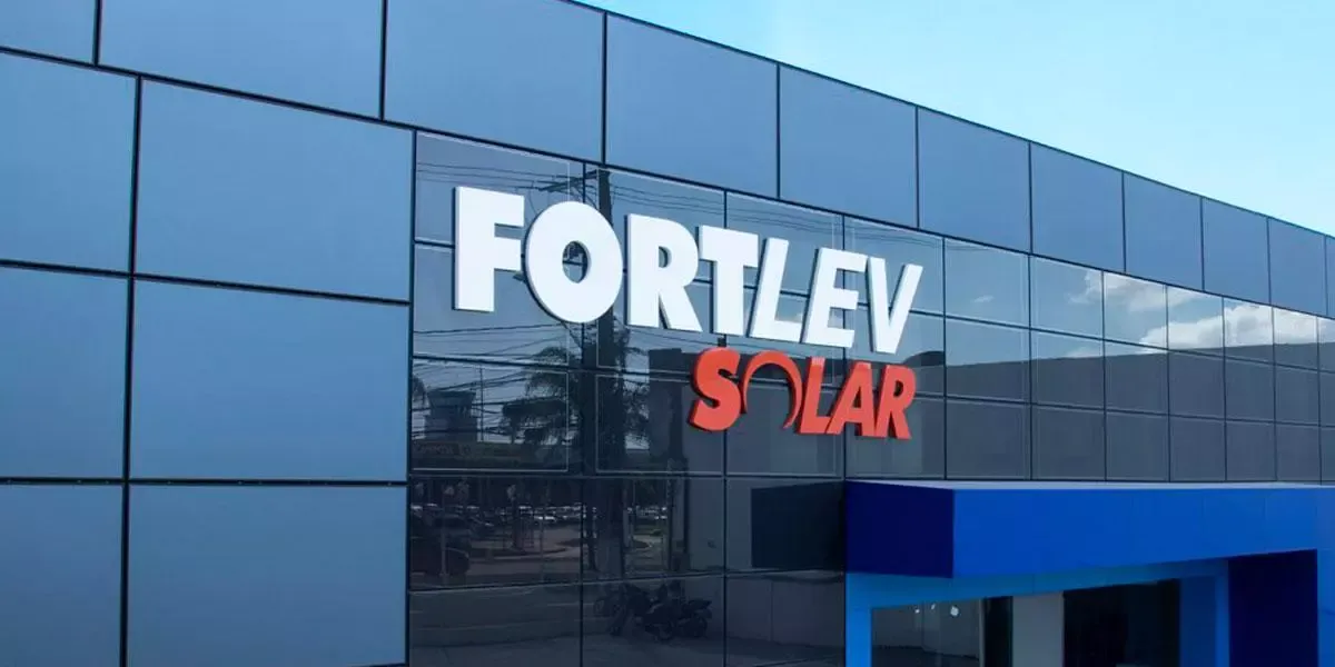 Outside view of Fortlev Office façade incorporating Amorphous Silicon Photovoltaic Technology Glass by Onyx Solar