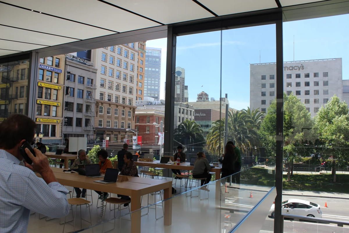 Interior vire of Apple Store walkable PV floor incorporating Crystalline Silicon Photovoltaic Technology Glass by Onyx Solar