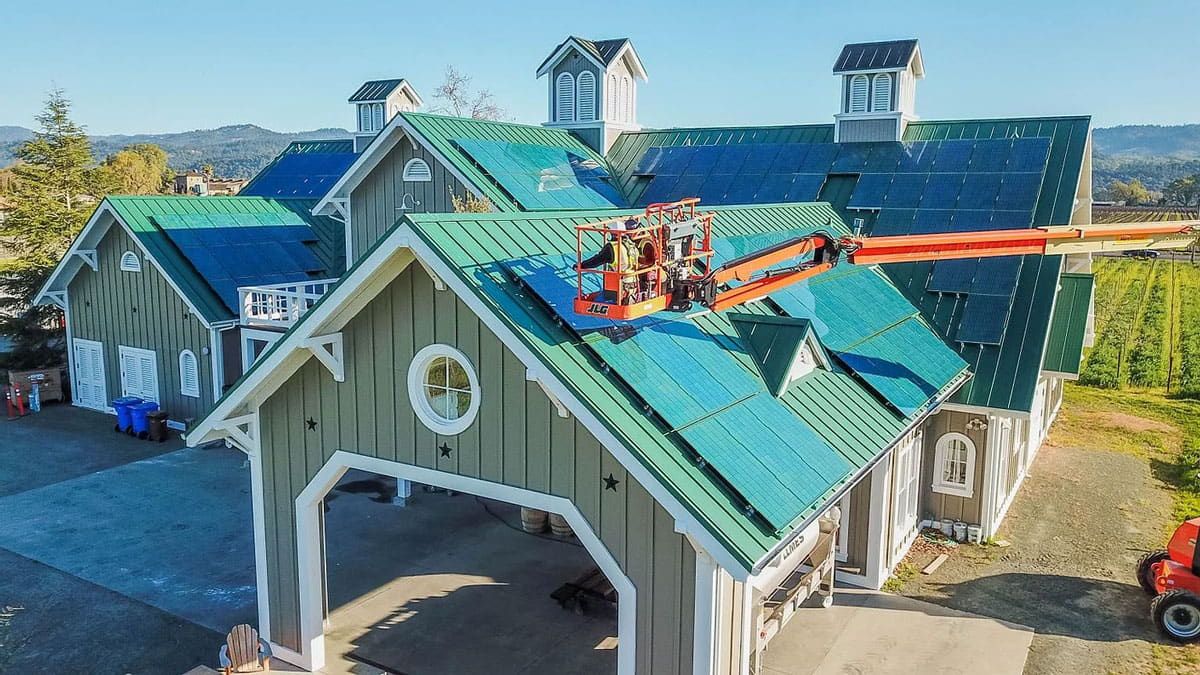 Corison Winery Photovoltaic Roof incorporating Crystalline Silicon Photovoltaic Technology Glass by Onyx Solar under construction