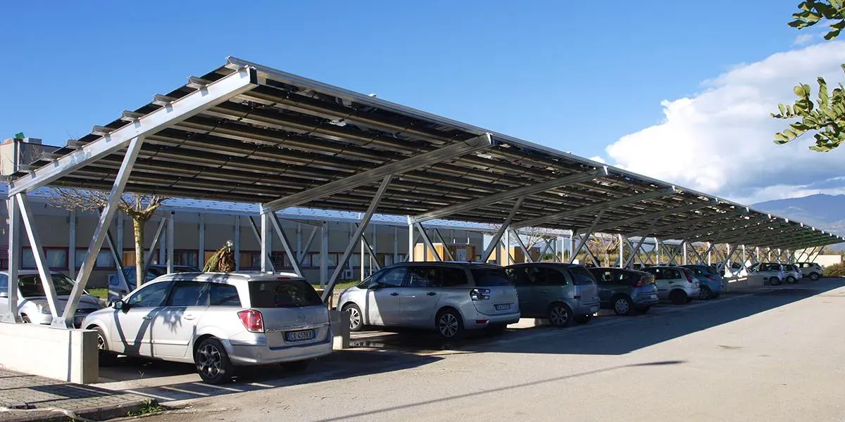 Overview of Terina Mediterranean Foundation Amorphous Skylight by Onyx Solar