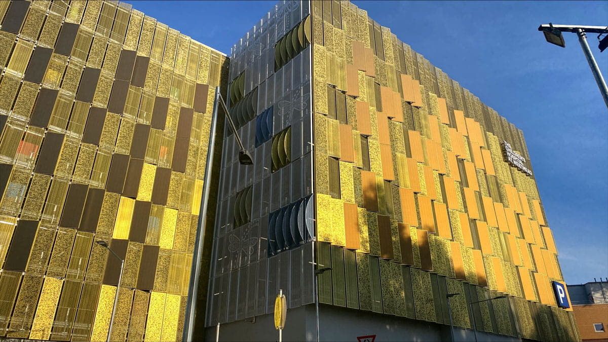 Overview of  Westmead Car Park façade featuring Crystalline Silicon Photovoltaic Technology Glass by Onyx Solar