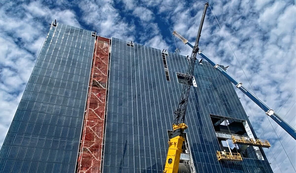 Bloque façade incorporating Crystalline Silicon Photovoltaic Technology Glass by Onyx Solar under construction