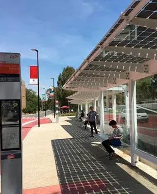 Outside view of La Trobe University canopy Crystalline Silicon Photovoltaic Technology Glass by Onyx Solar 