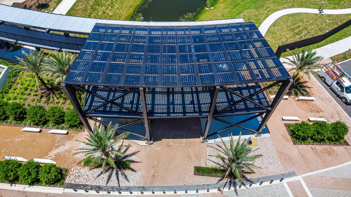 Aerial view of Orlando Utilities Commission canopy featuring crystalline silicon photovoltaic technology by Onyx Solar