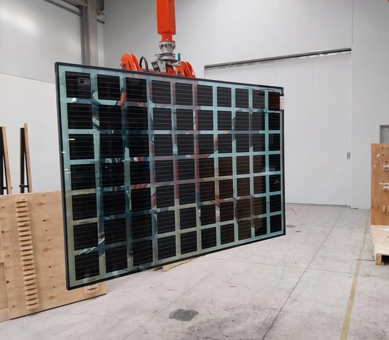 Crystalline Silicon Photovoltaic Glass by Onyx Solar