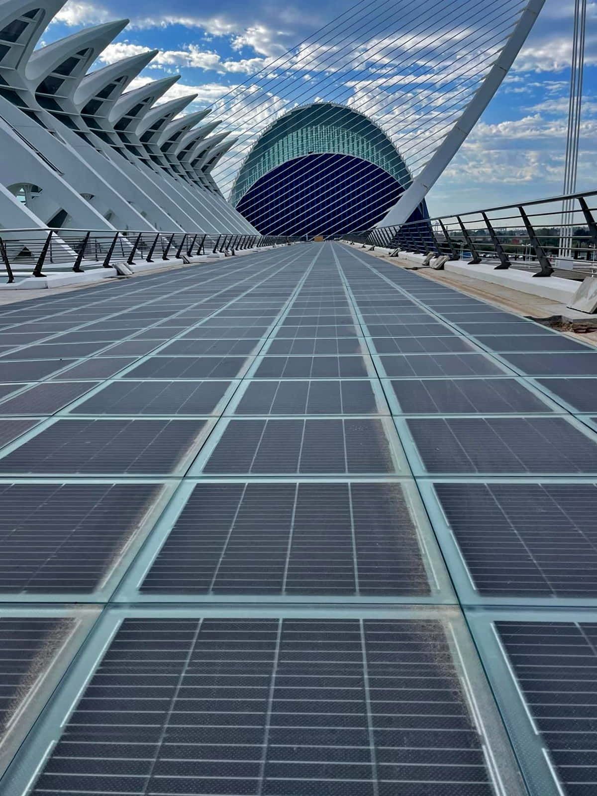 Exterior view of The City Of Arts And Sciences walkable PV floor 